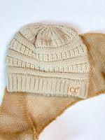 Cargar imagen en el visor de la galería, Kids C.C Beanies
